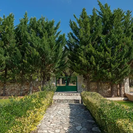 Vista Verde * Svoronata